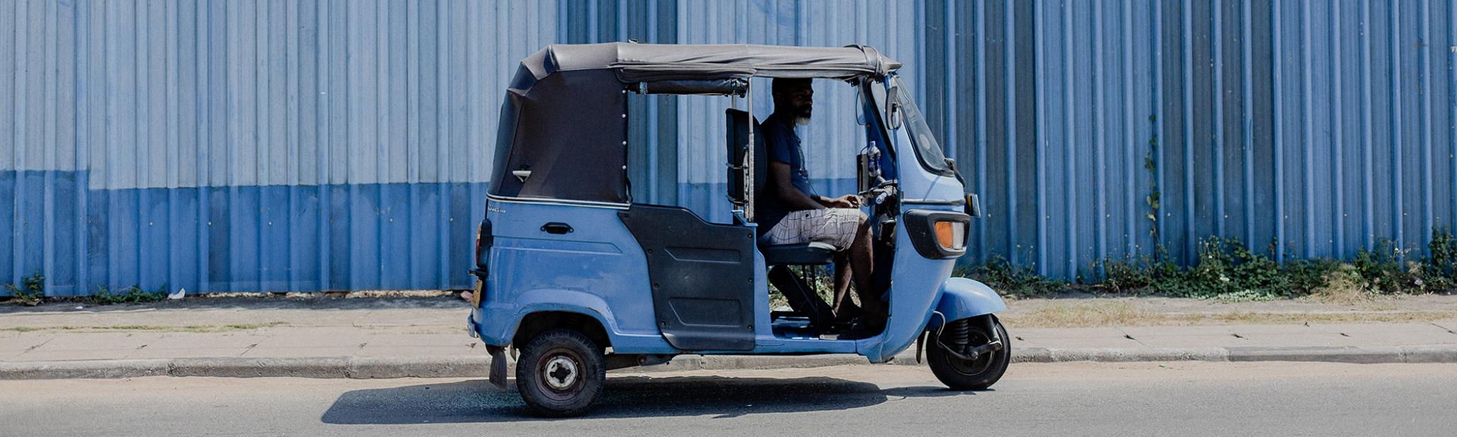 Blue tuc tuc